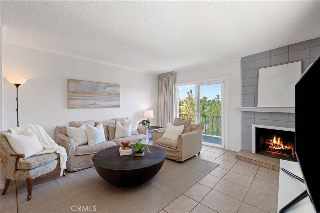 Fullerton, CA 92831,1349 Shadow LN #217 (H)