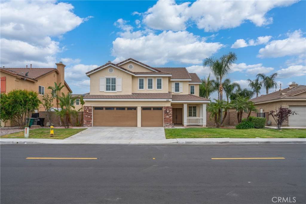 Eastvale, CA 92880,6239 Cedar Creek RD