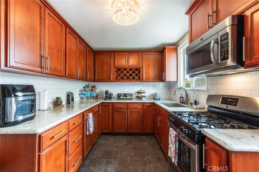 Gardena, CA 90249,2410 W 144th ST