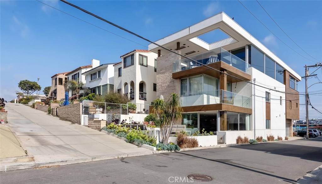 Manhattan Beach, CA 90266,216 13th ST