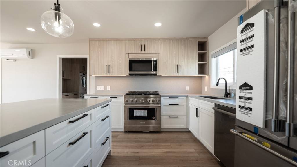 Manhattan Beach, CA 90266,213 10th Street