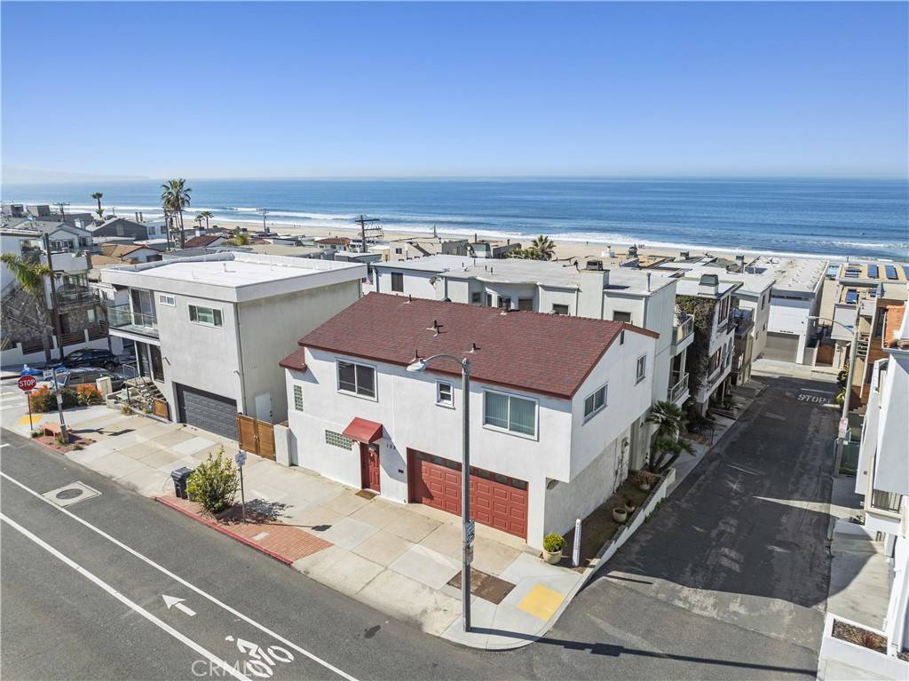 Manhattan Beach, CA 90266,132 1st Place