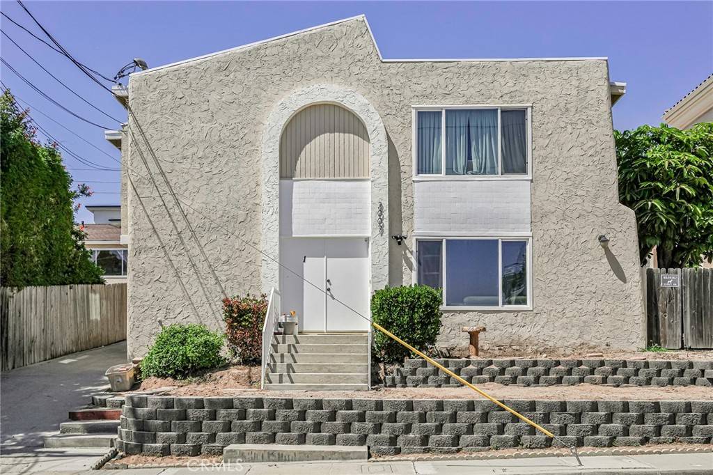 Redondo Beach, CA 90278,2007 Huntington Lane
