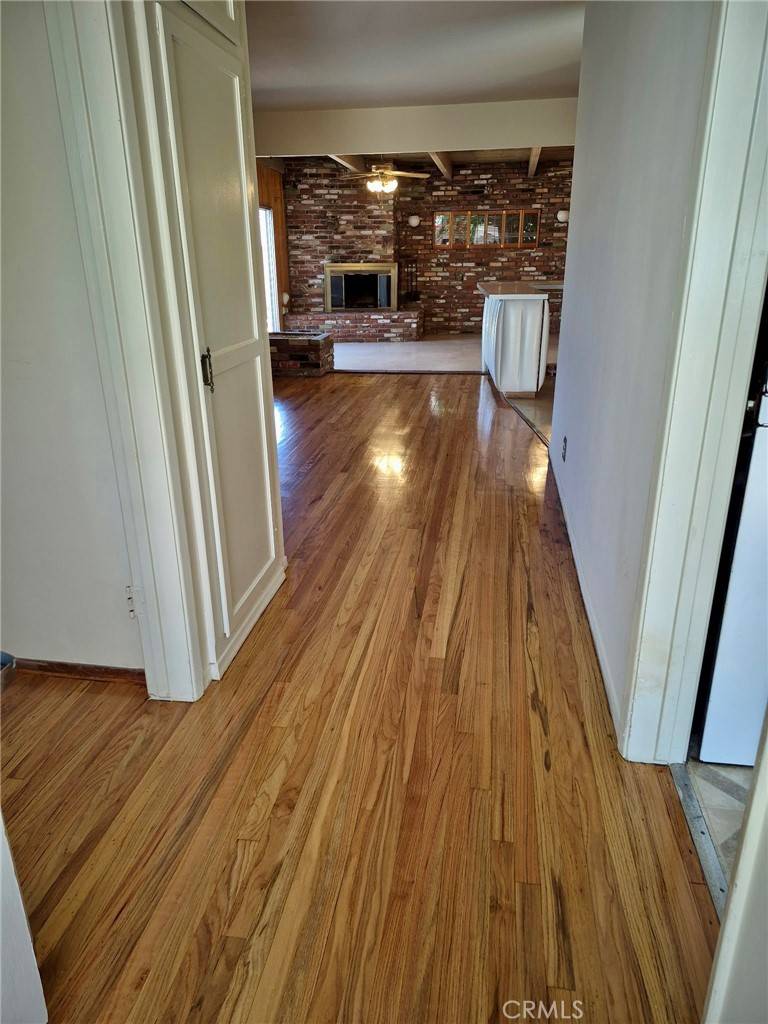 Hawthorne, CA 90250,3944 W 149th ST