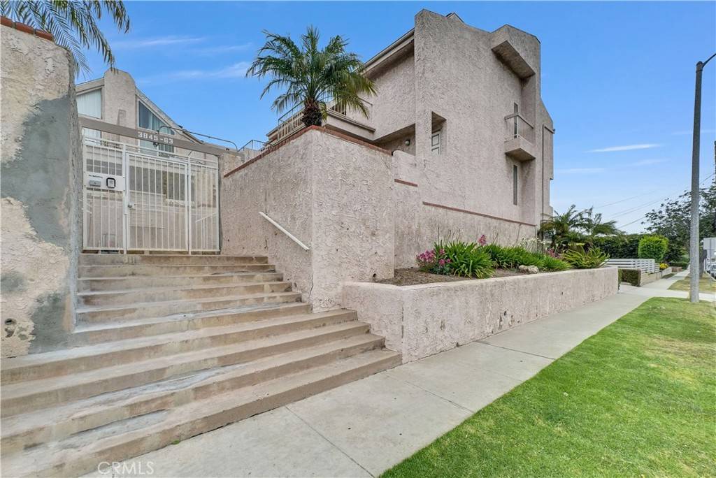 Torrance, CA 90504,3853 W 182nd ST