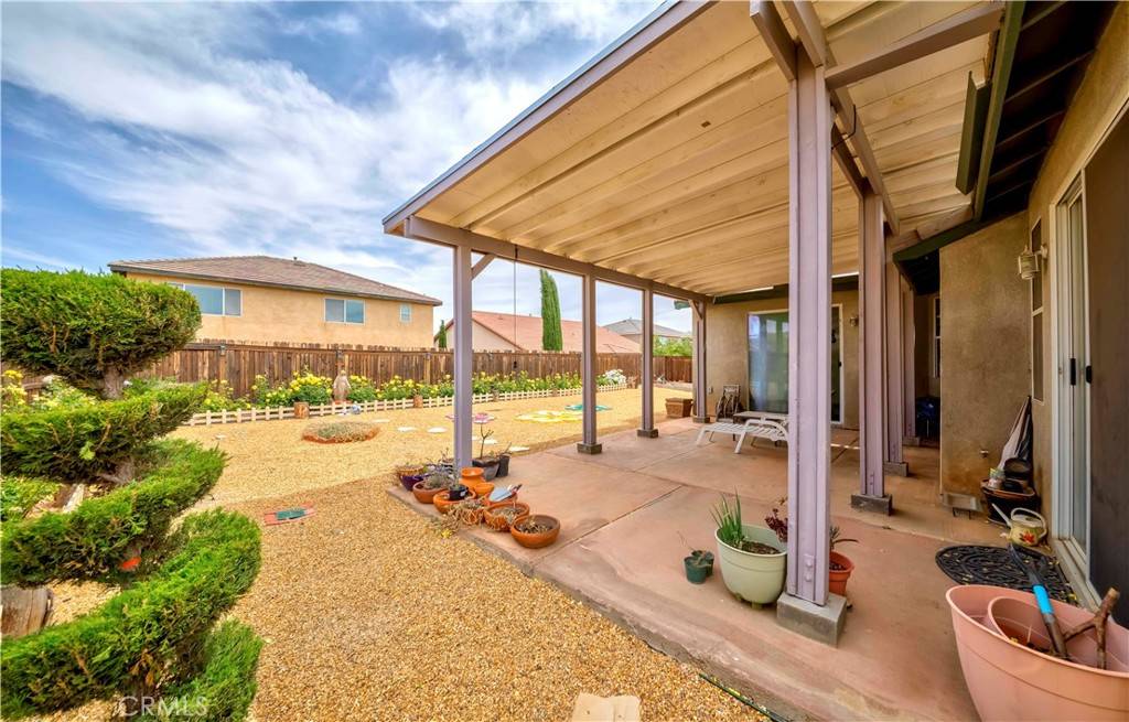 Hesperia, CA 92344,13868 Rosemary ST