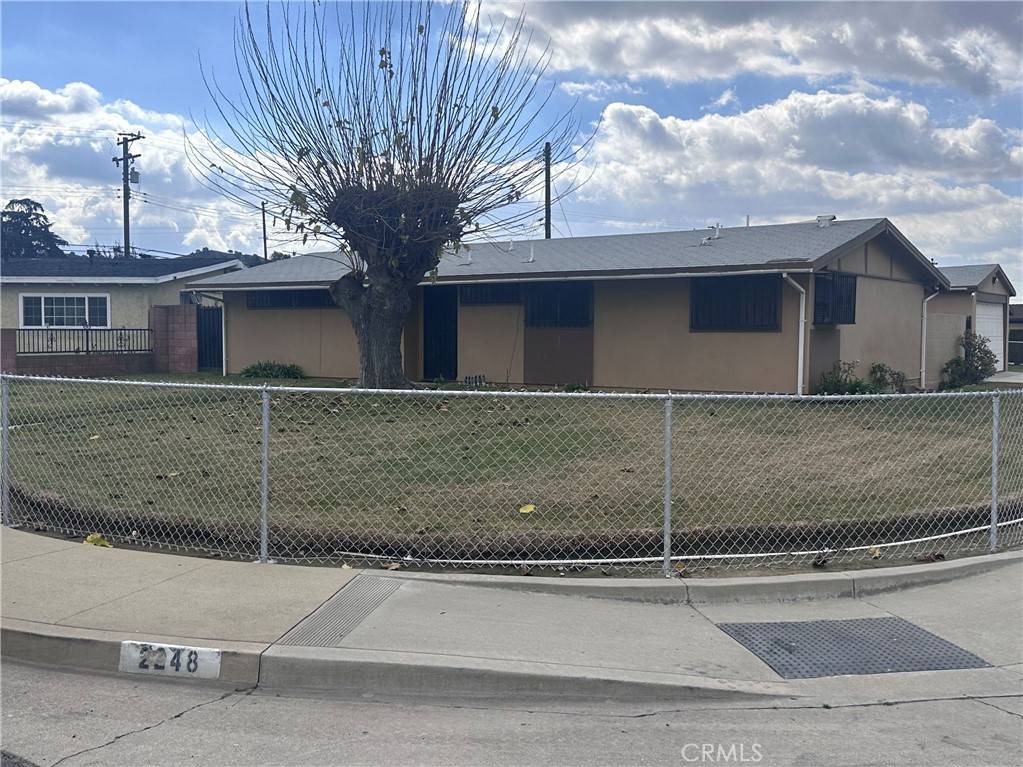 Pomona, CA 91768,2248 Canterbury AVE