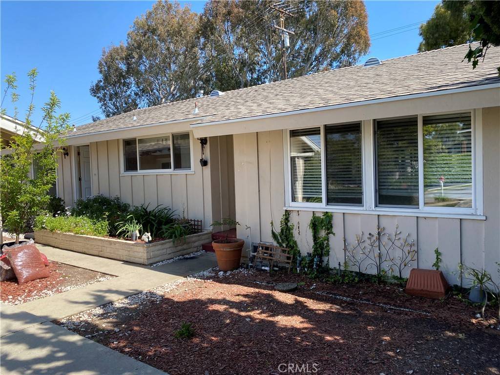 Rancho Palos Verdes, CA 90275,27150 FOND DU LAC RD