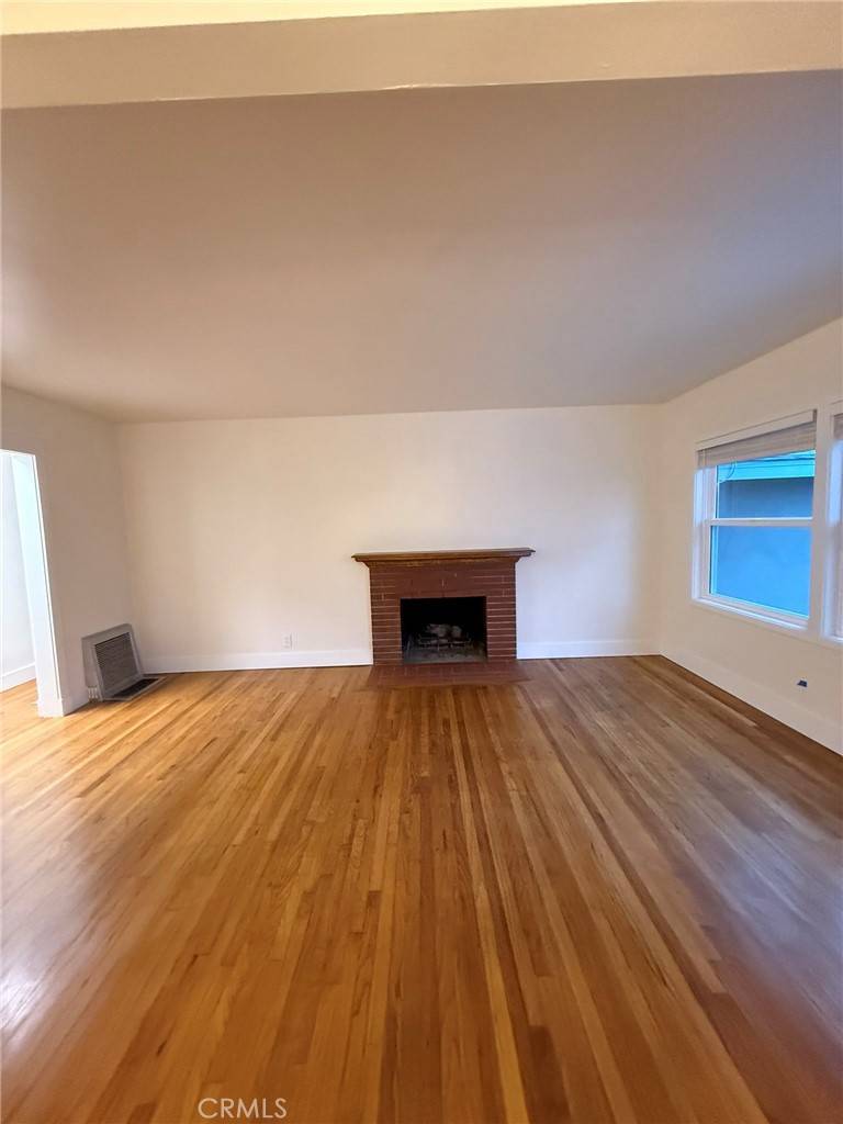 Manhattan Beach, CA 90266,1645 21st ST