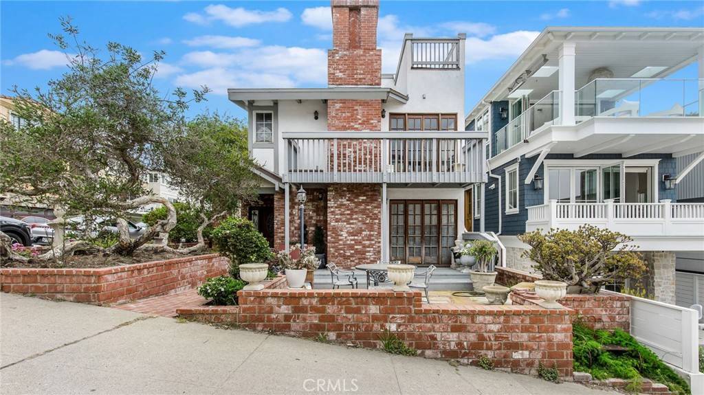Manhattan Beach, CA 90266,232 29th ST