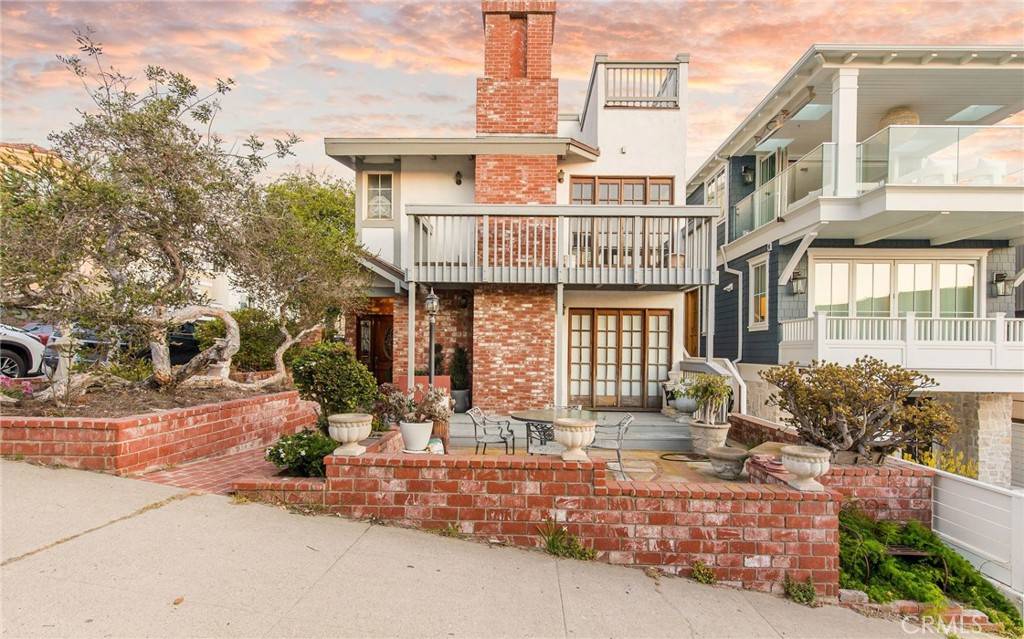 Manhattan Beach, CA 90266,232 29th ST