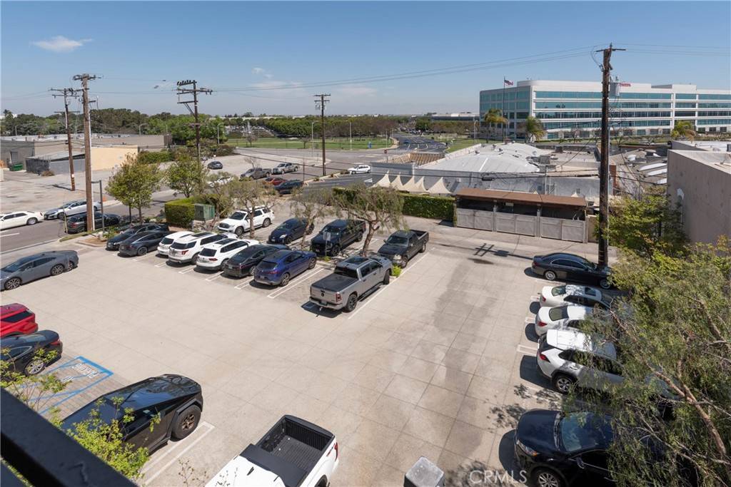 Torrance, CA 90501,1108 Sartori AVE #300