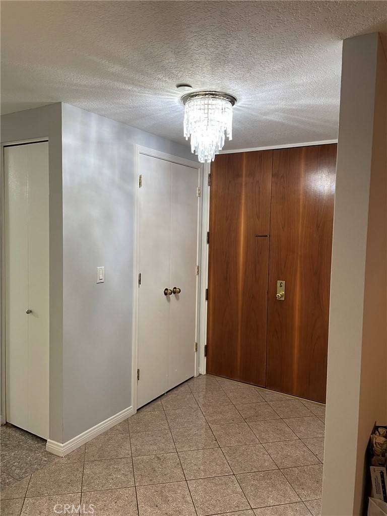 Beverly Hills, CA 90211,200 N Swall DR #L252