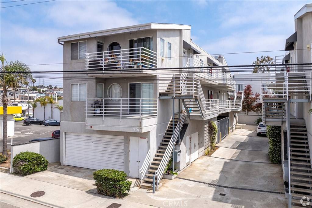Hermosa Beach, CA 90254,710 5th ST
