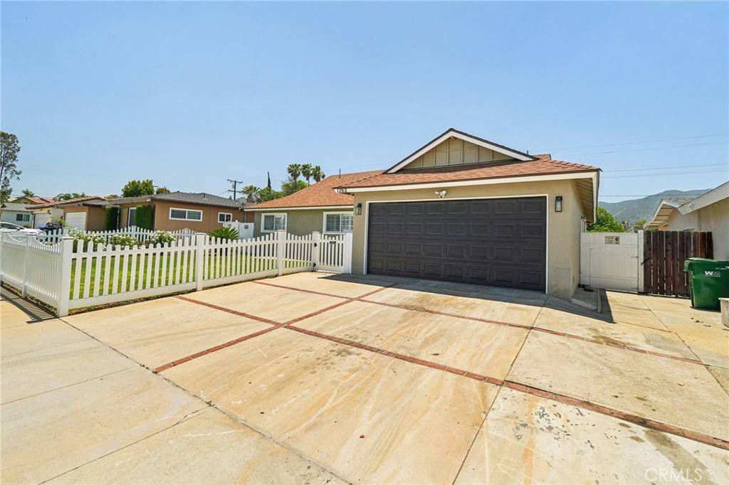 Corona, CA 92882,1762 Bern DR