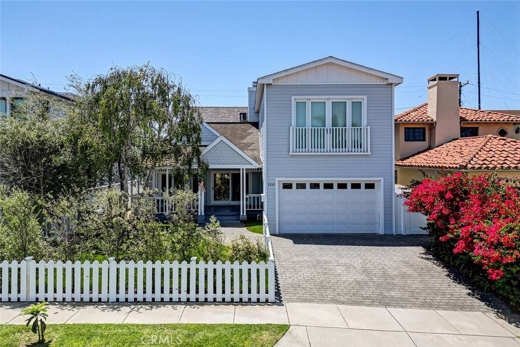 Manhattan Beach, CA 90266,1310 Gates AVE