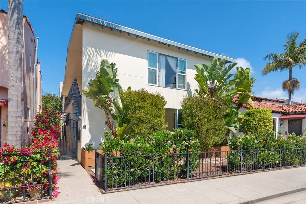 Long Beach, CA 90803,159 Roycroft AVE