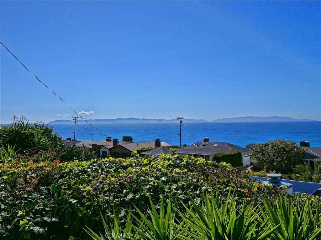 Rancho Palos Verdes, CA 90275,4348 Exultant DR