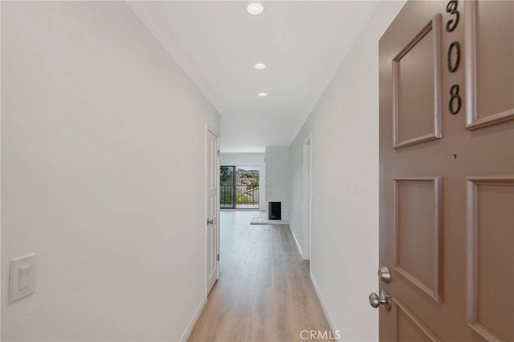 El Segundo, CA 90245,900 Cedar ST #308