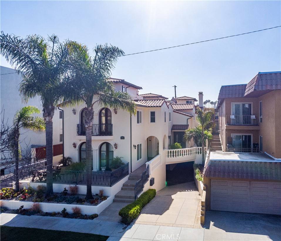 Redondo Beach, CA 90277,724 S Broadway #B