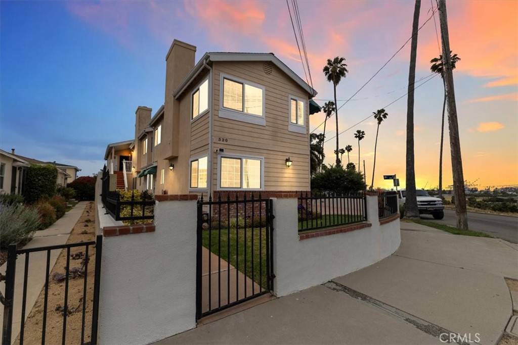 San Pedro, CA 90731,320 W 19th ST #1