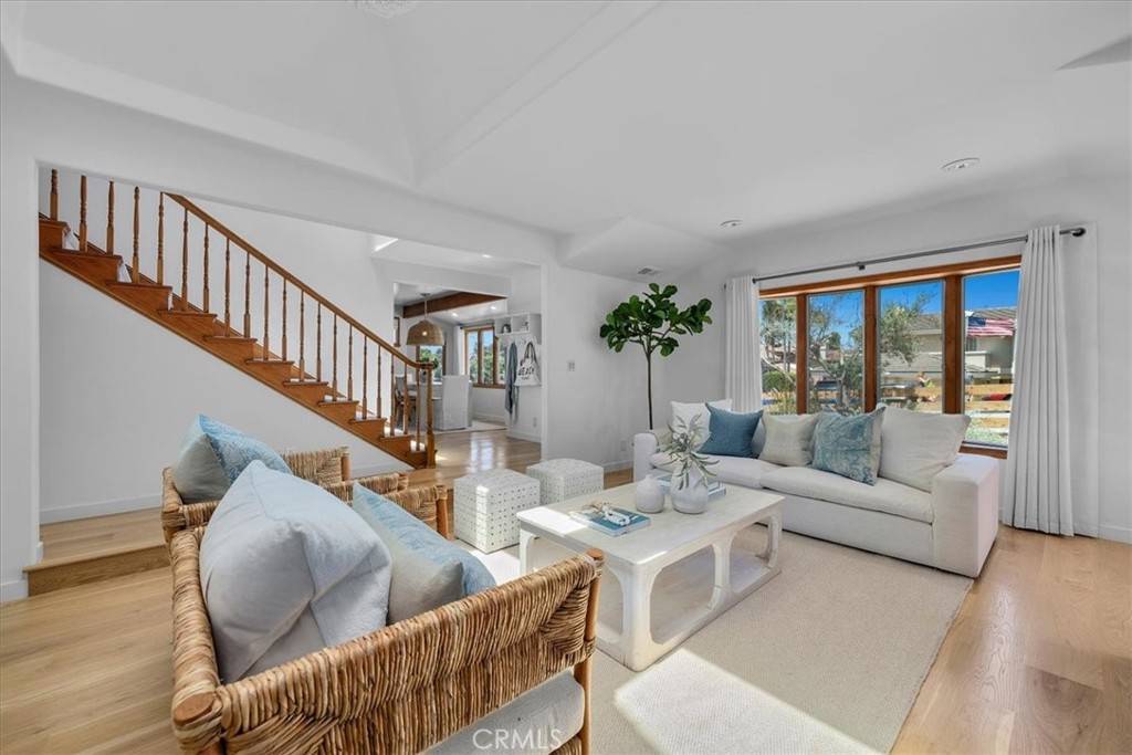 Manhattan Beach, CA 90266,1330 8th ST