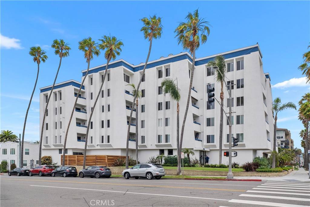 Redondo Beach, CA 90277,200 S. Catalina Ave #307