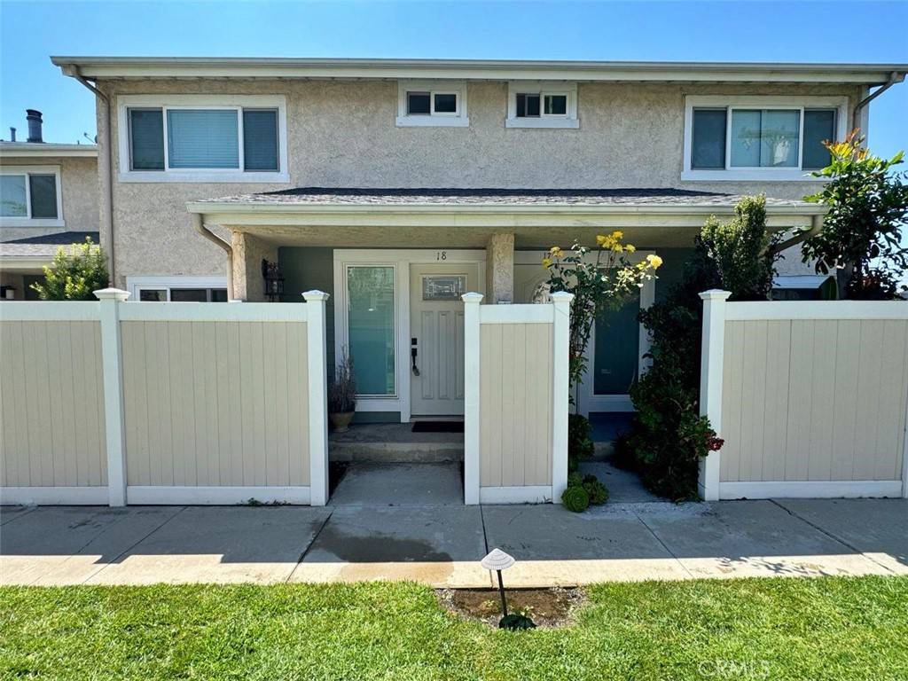 Torrance, CA 90504,4325 W 182nd ST #18