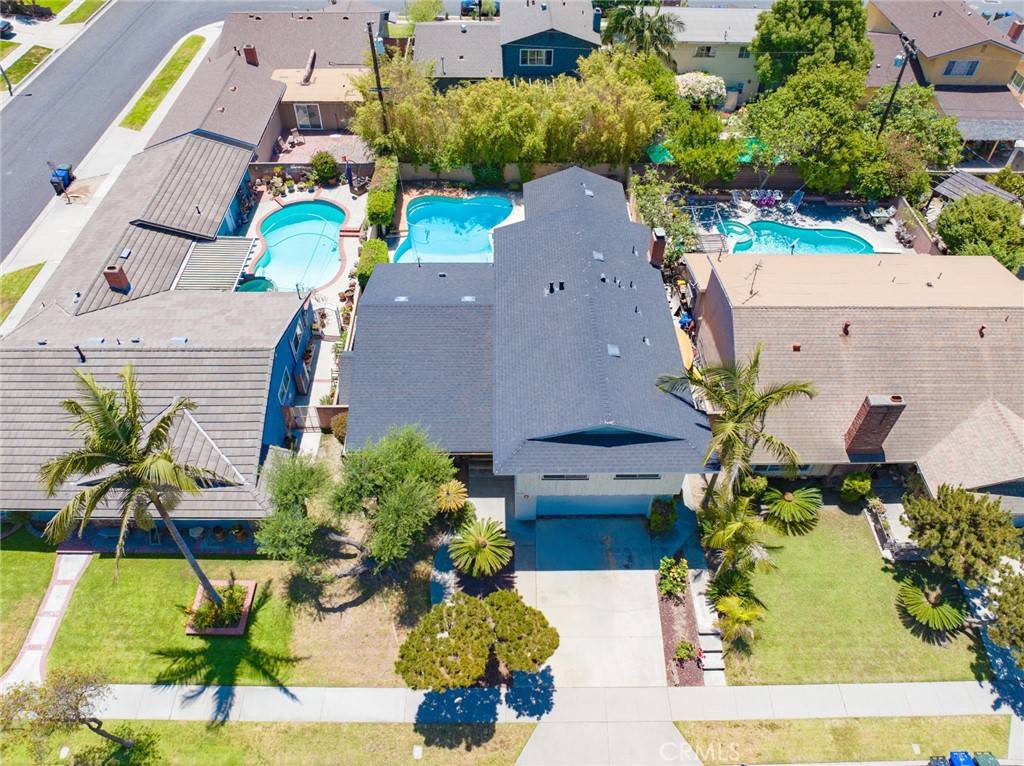 Downey, CA 90242,8754 Prichard ST