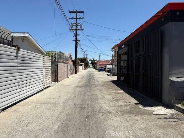 Inglewood, CA 90301,435 W Arbor Vitae ST