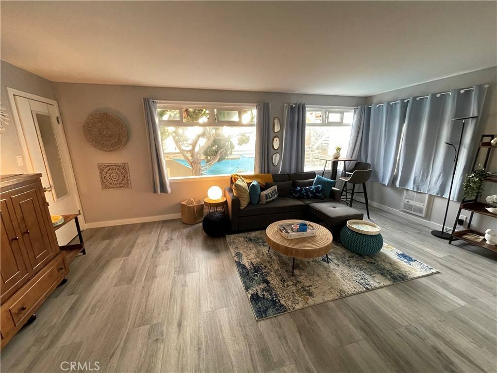 Hermosa Beach, CA 90254,1839 Manhattan Ave #1/2