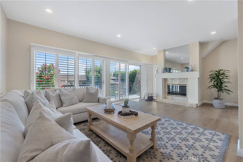 Rolling Hills Estates, CA 90274,105 Aspen WAY