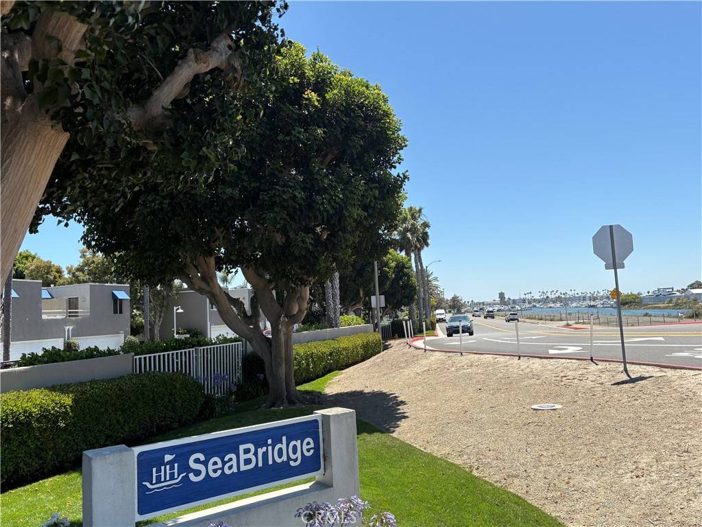 Huntington Beach, CA 92649,3381 Bandit CIR