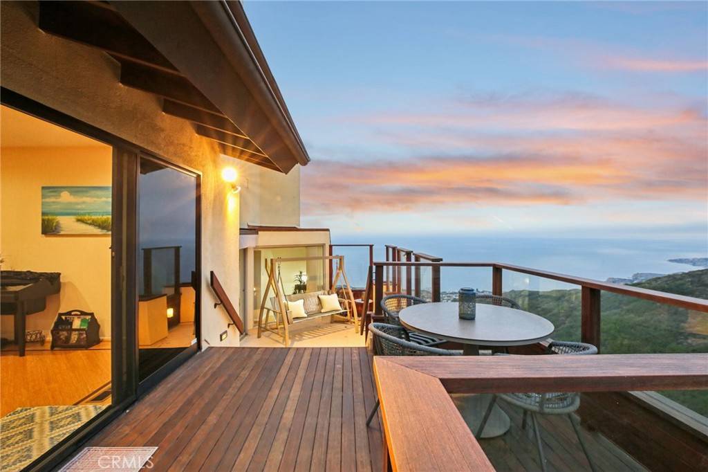Rancho Palos Verdes, CA 90275,30427 Ganado DR