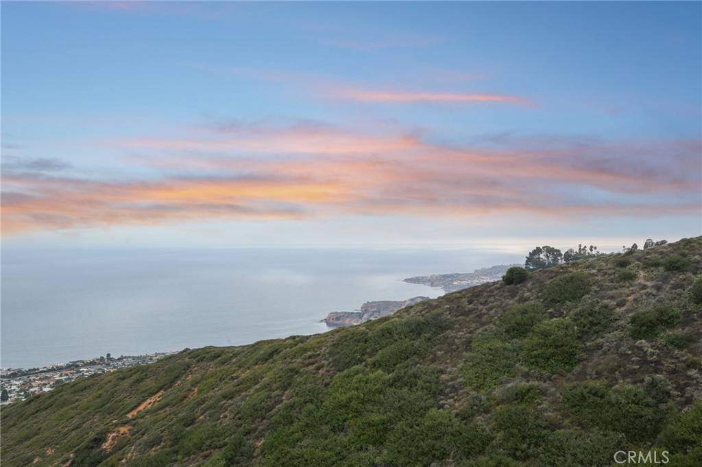 Rancho Palos Verdes, CA 90275,30427 Ganado DR