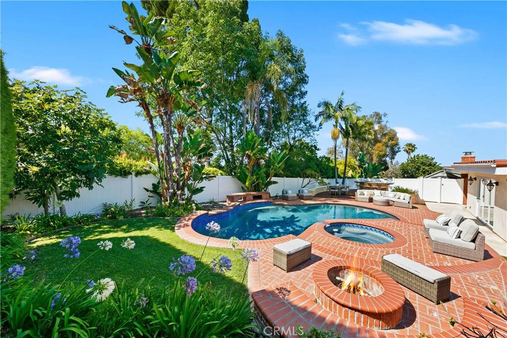 Rolling Hills Estates, CA 90274,3 Gaucho DR