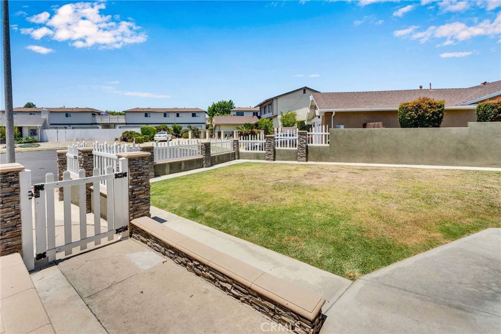 Harbor City, CA 90710,23404 President AVE