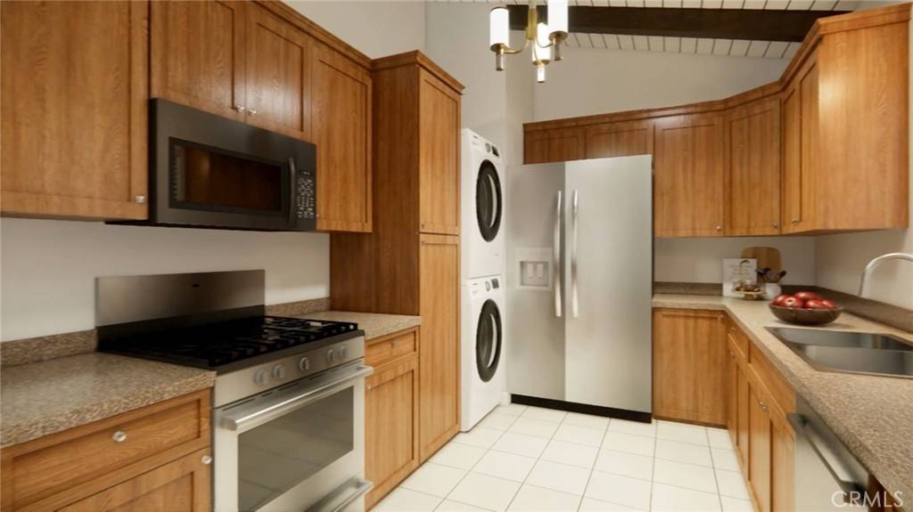 Hermosa Beach, CA 90254,445 Longfellow AVE