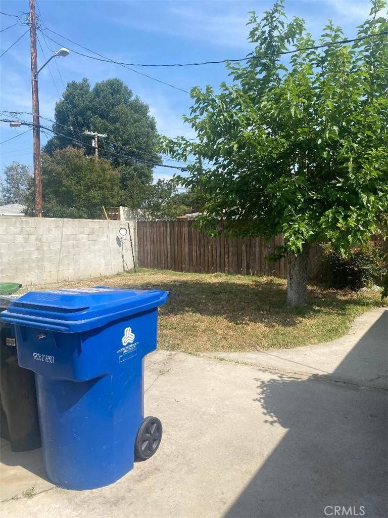 Granada Hills, CA 91344,11437 Haskell AVE