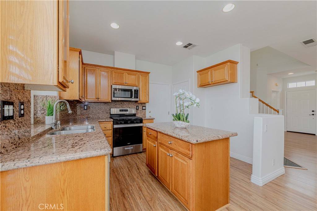 Harbor City, CA 90710,24646 Maple LN