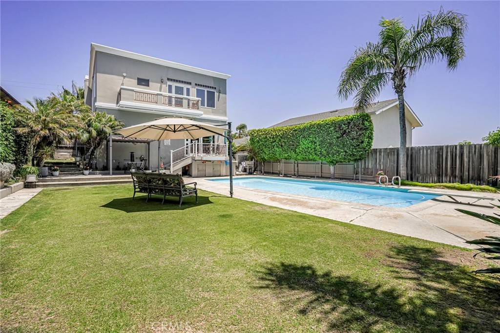 Manhattan Beach, CA 90266,1440 8th Street