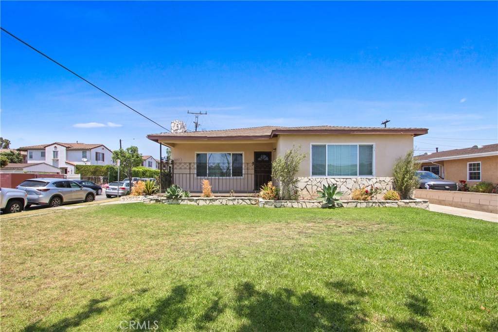 Hawthorne, CA 90250,3857 W 135th