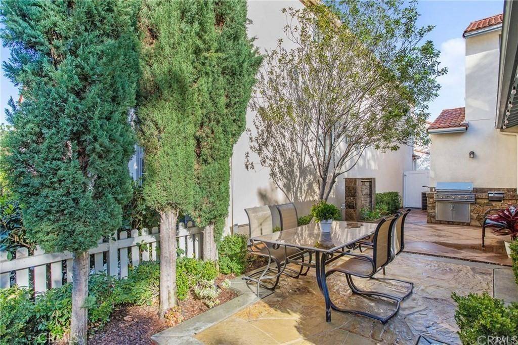 Tustin, CA 92782,13074 Arborwalk LN