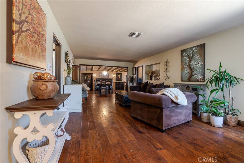 Winnetka, CA 91306,20612 Covello ST