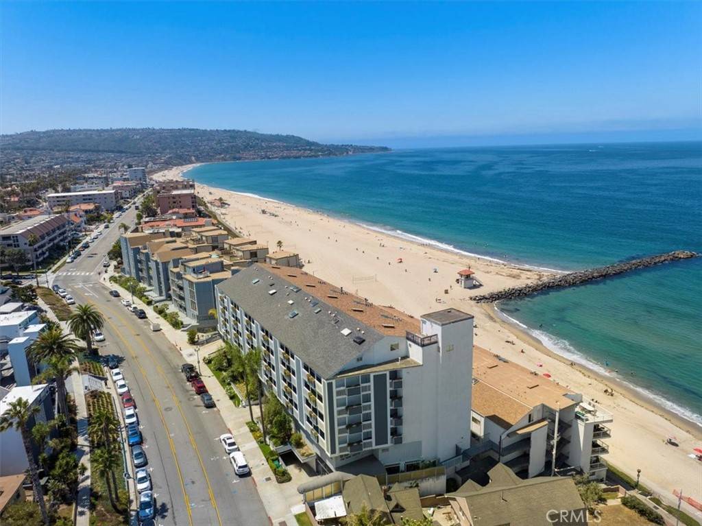 Redondo Beach, CA 90277,615 Esplanade #504