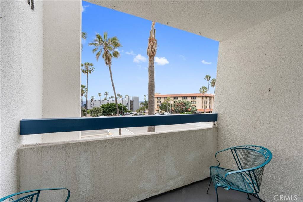 Redondo Beach, CA 90277,200 S Catalina AVE #204
