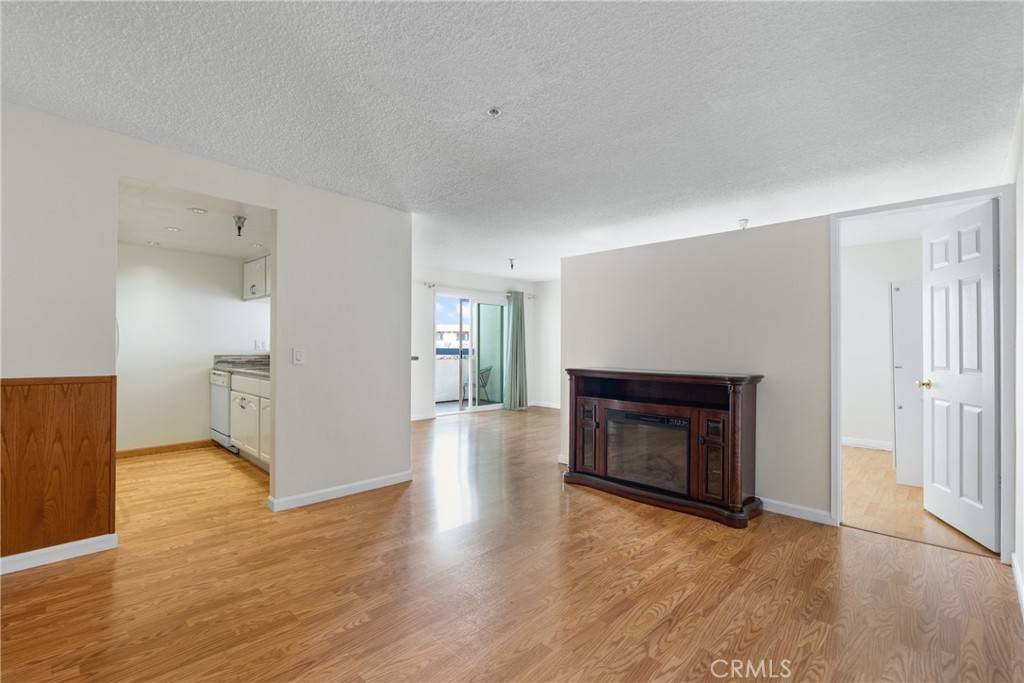 Redondo Beach, CA 90277,200 S Catalina AVE #204