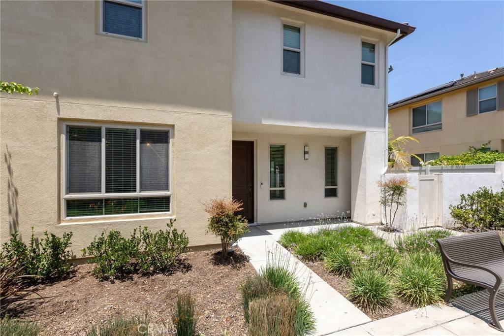 Hawthorne, CA 90250,12016 Fairmont CT