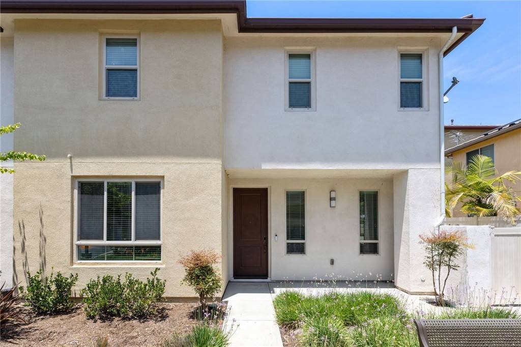 Hawthorne, CA 90250,12016 Fairmont CT