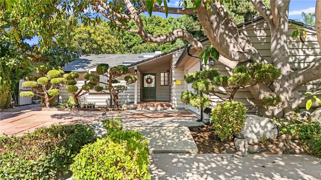 Palos Verdes Estates, CA 90274,2610 Via Pacheco
